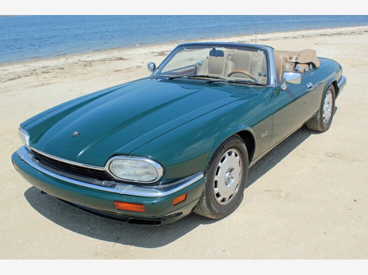 Thumbnail Photo undefined for New 1996 Jaguar XJS 4.0 Convertible
